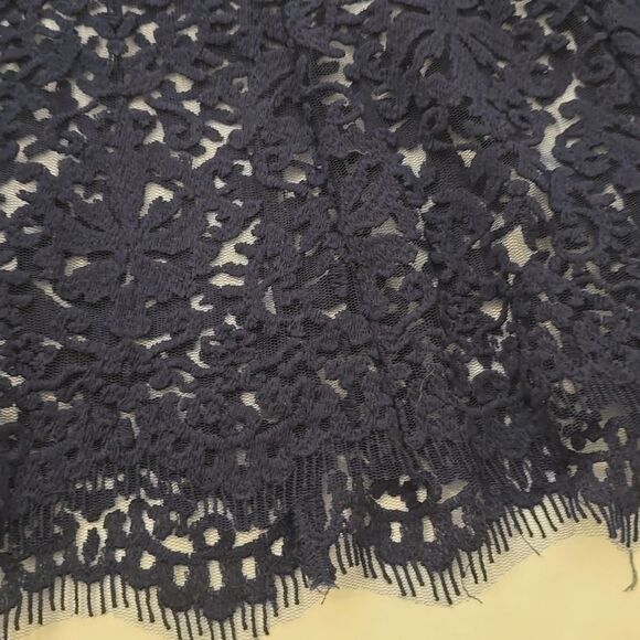 Tadashi Women’s Shoji Navy Lace Ribbed Cocktail Dress Size Large - EUC! - Picture 6 of 9